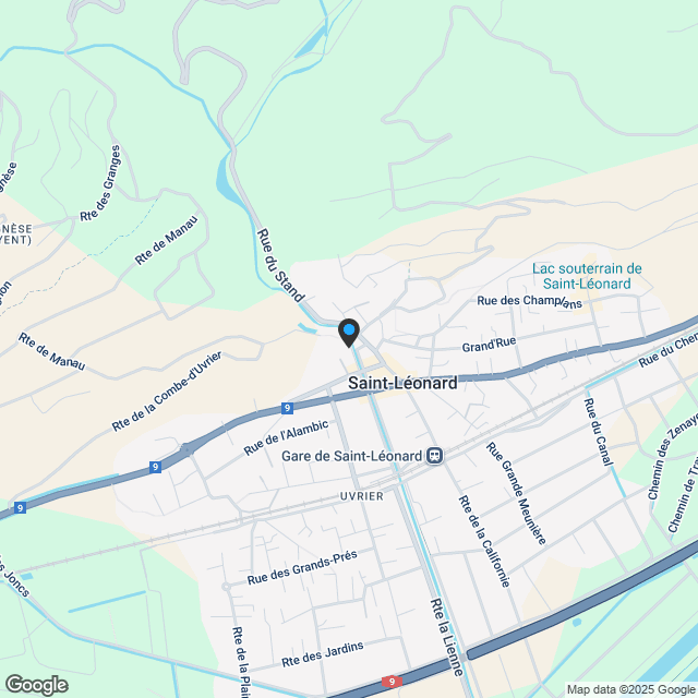 Objekt rar! Charmantes Reihenhaus mit 3,5 Zimmern, neu, mit Charme! - Karte