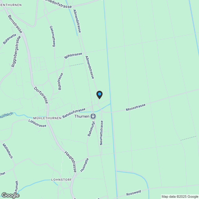 Neuwertige Dachwohnung mit Galerie - Karte