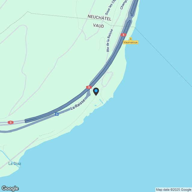 helles 4,5-Zimmer-Wohnung in der Nähe des Sees - Karte