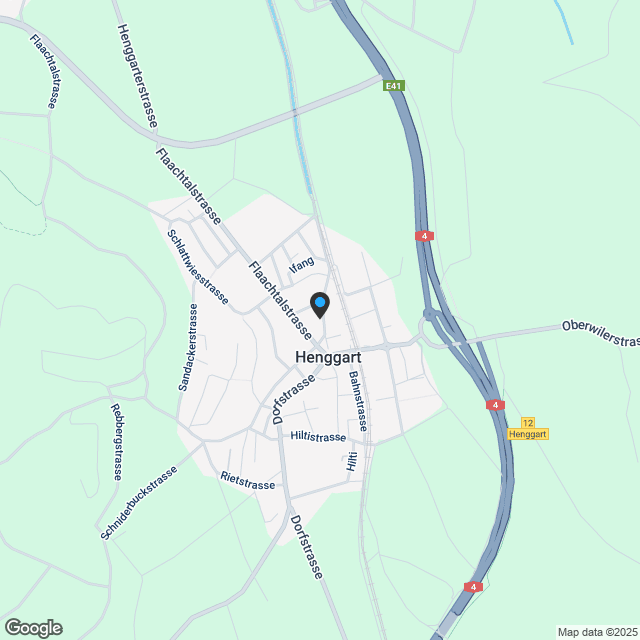 MINERGIE-Doppelhaus direkt beim S-Bahnhof und Einkaufsmöglichkeit - Karte