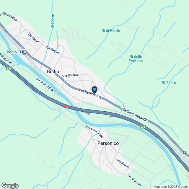 Neue Einfamilienhaus auf einer Ebene mit schönem Garten - Karte