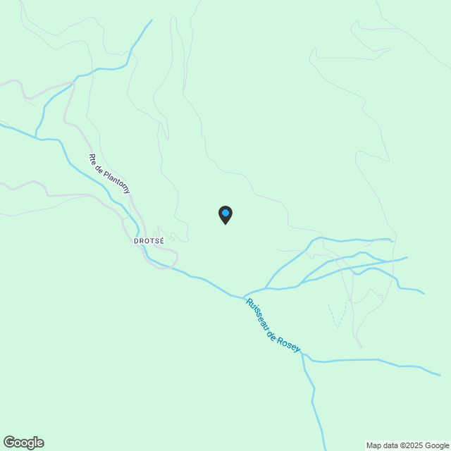 Letztes Stockwerk: Neuwertiges Apartment mit großer Terrasse - Karte