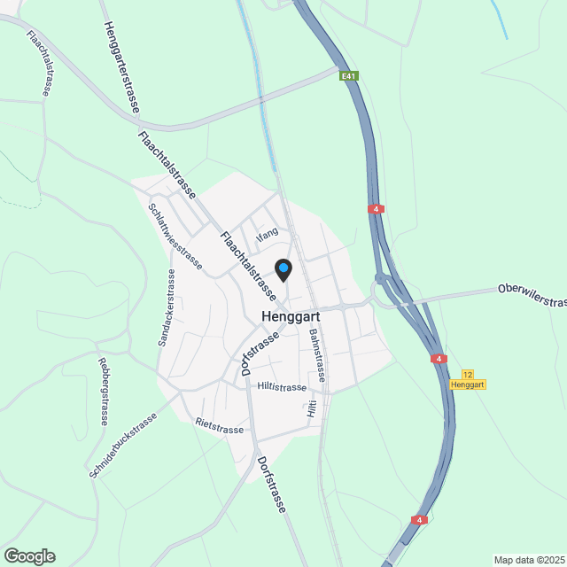 MINERGIE-Doppelhaus direkt beim S-Bahnhof und Einkaufsmöglichkeit - Karte