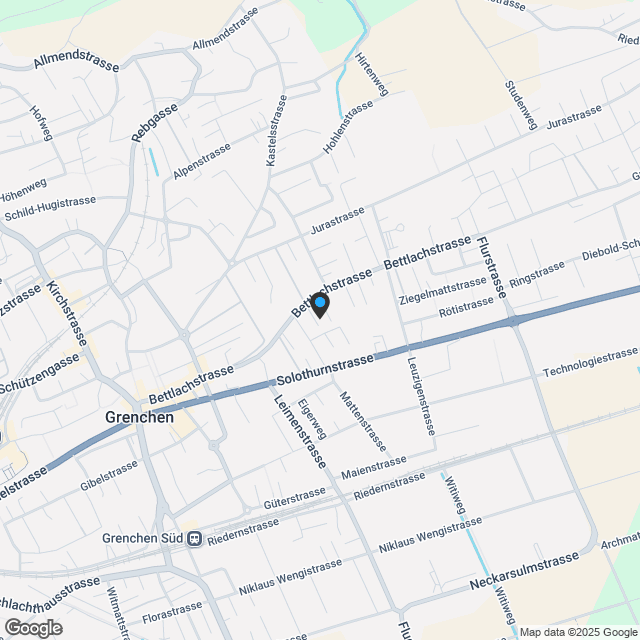 Exklusive Eigentumswohnung mit Gartenanteil an Privatstrasse - Karte