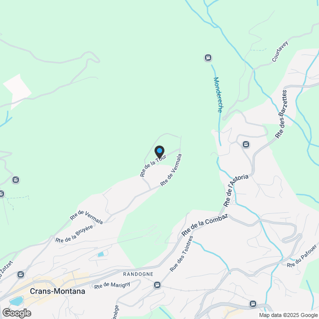 Superbe Attikawohnung mit 4.5 Zimmern in einer Ferienresidenz - Karte