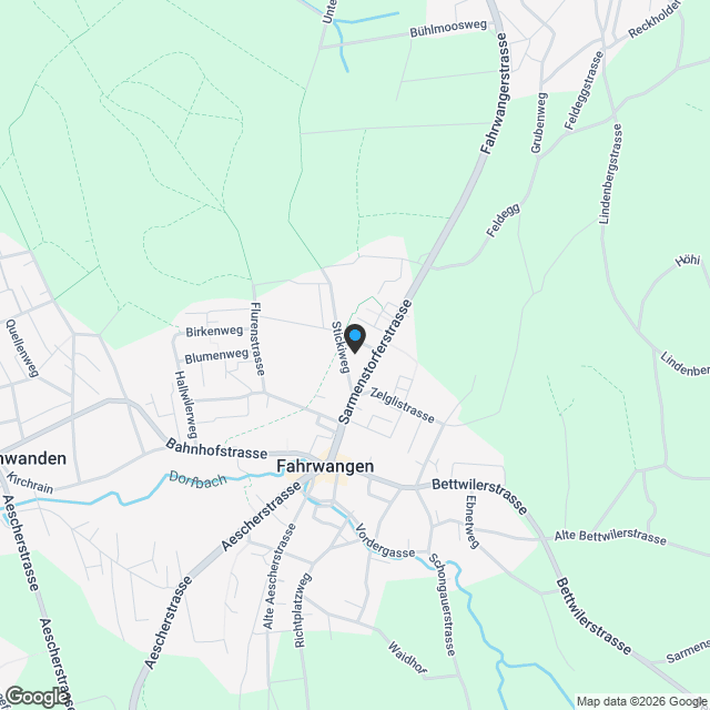 Moderne 5.5-Zimmer-Gartenwohnung mit Master Bedroom, Bad en Suite, Loggia & Balkon - Karte