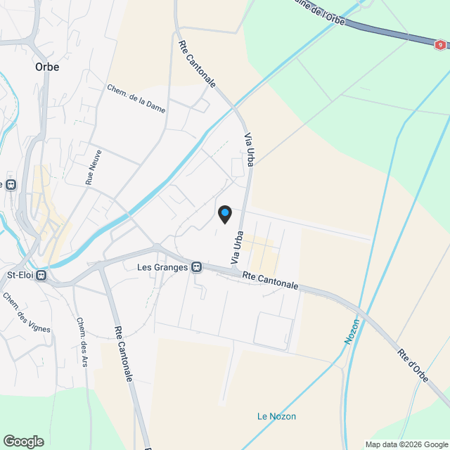 Grand salon-cuisine avec balcon ! - Karte