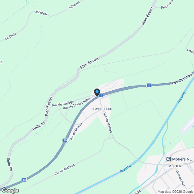 Villa jumelée avec terrasse et jardin - Karte