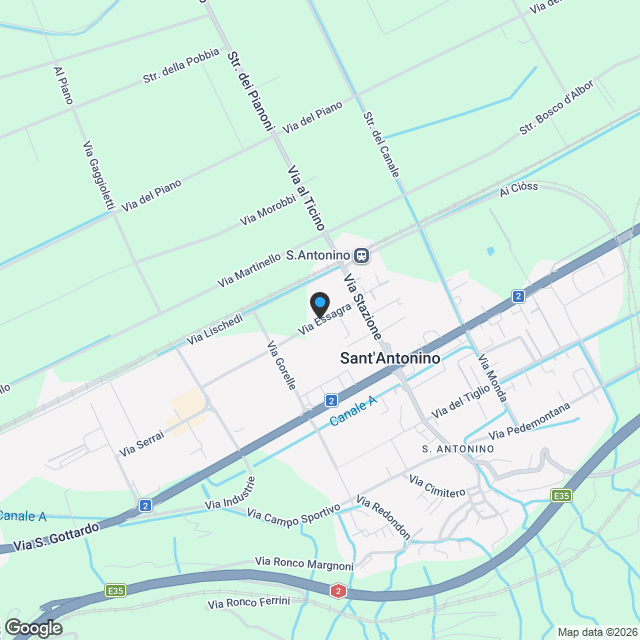 Zwei neue und moderne Häuser mit Garten - Karte