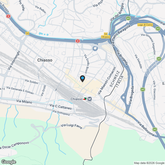 Gebäudekomplex mit Innenhof im Zentrum von Chiasso - Karte