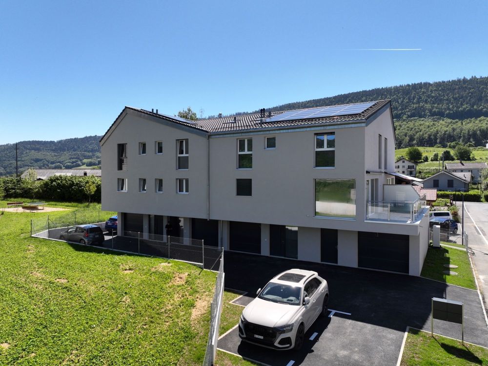Appartement de 4,5 pièces avec jardin, cadre paisible - Bild 2