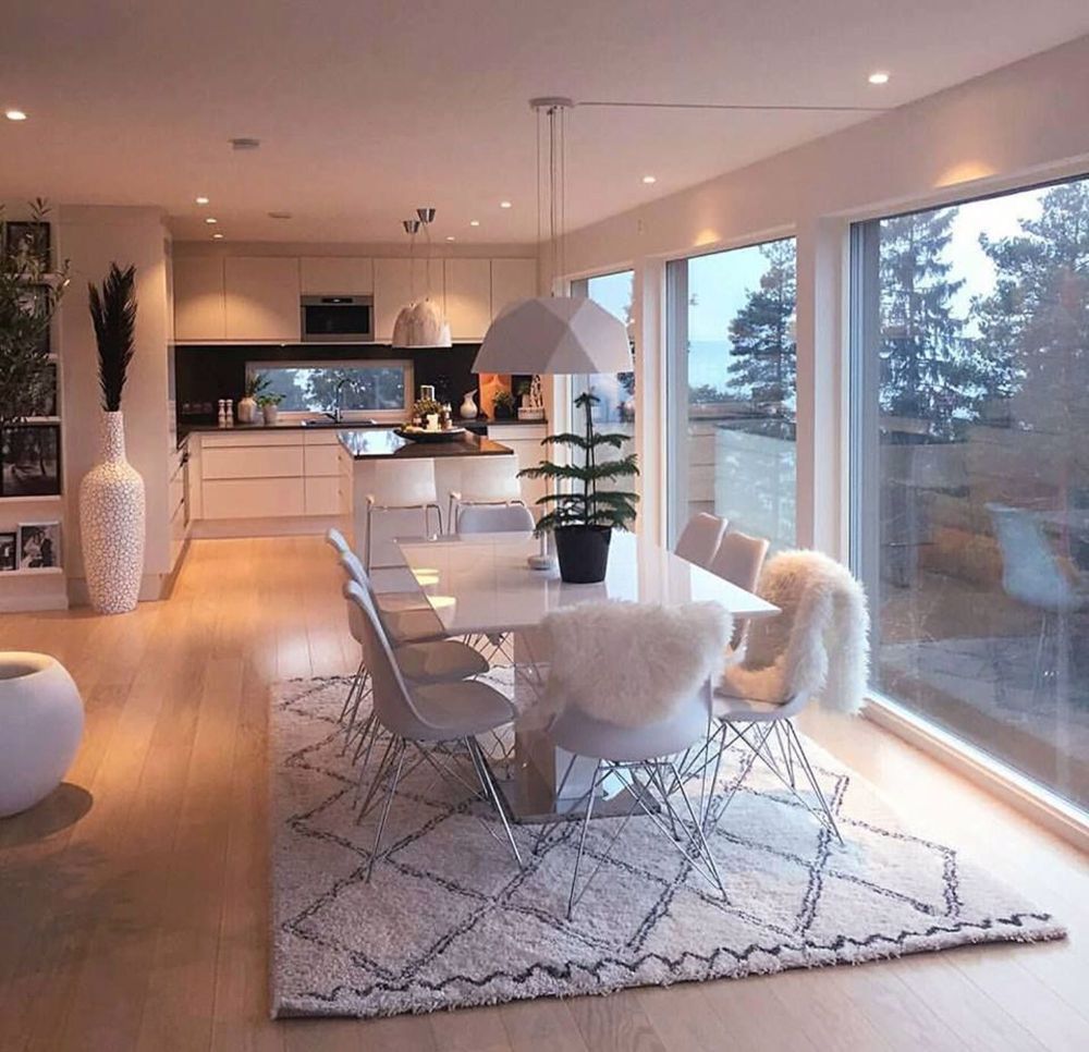 Moderne und zentrale Wohnung mit Wintergarten - Bild 2