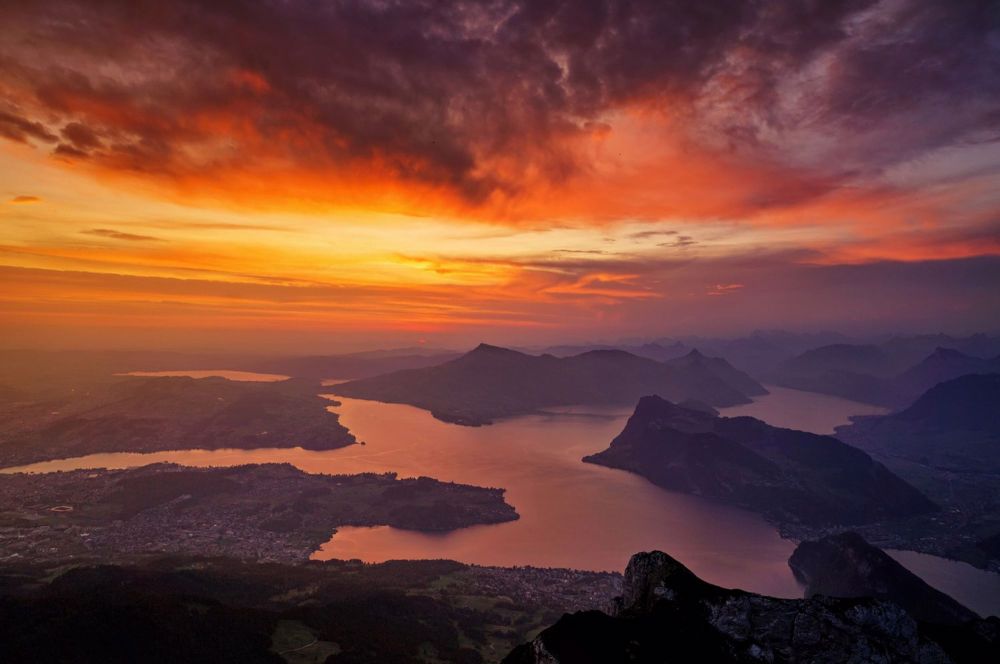 DUA LUX " Exklusive 4.5 Zi.- Wohnung mit See- und Bergsicht - Bild 6