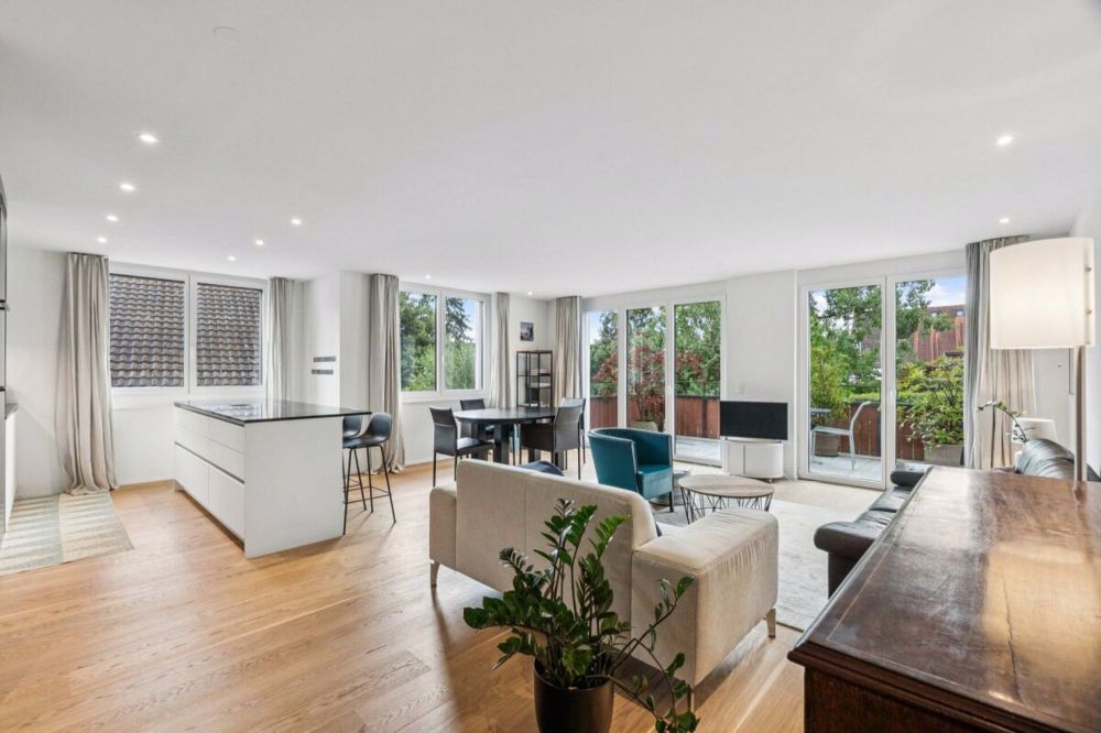 Modern und zentral - 3.5-Zimmer-Wohnung inklusive Hobbyraum in gepflegtem Neubau - Bild 2