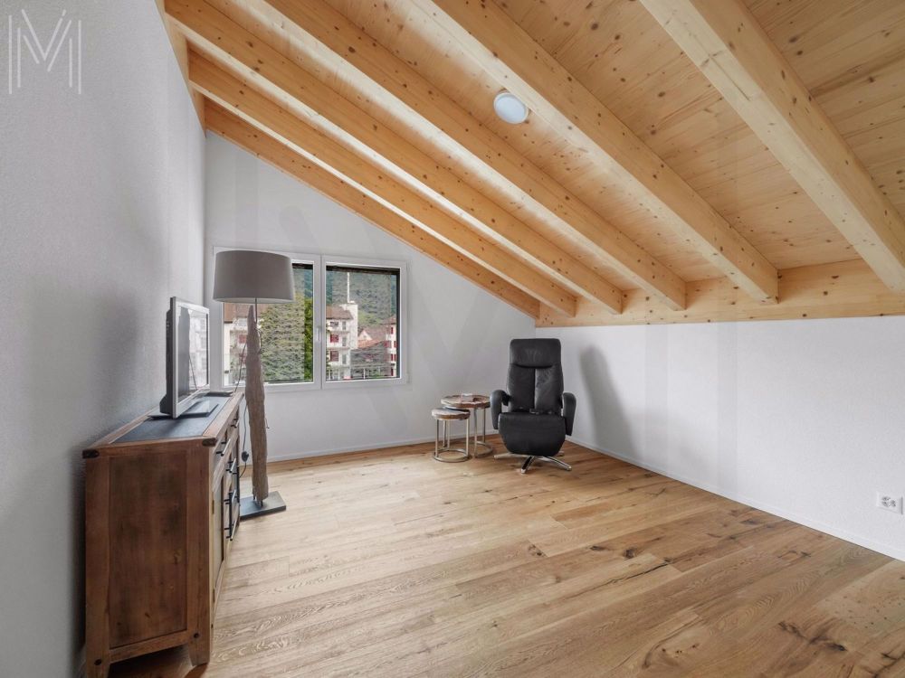 Appartement 5.5 pièces d'exception au dernier étage avec vue panoramique au coeur du village de Broc ! - Bild 13
