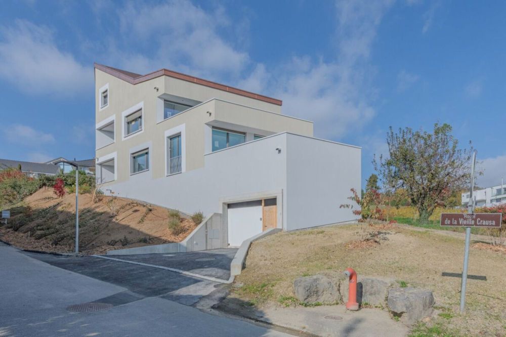 GROSSEN IMMOBILIEN - Exklusive 4.5-Zimmer-Maisonettewohnung mit Seesicht - Bild 2