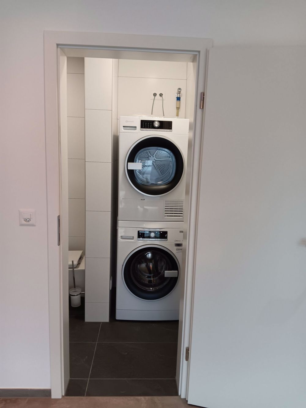 Grosszügige, moderne 3.5 Zimmerwohnung im ländlichen Büsserach, nahe Basel. - Bild 5