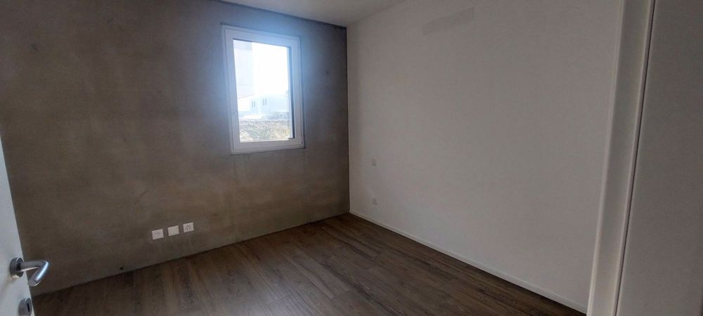 Mendrisio-Genestrerio: Appartamento al piano terra con giardino privato: Comfort e Sostenibilità - 20240219_112549