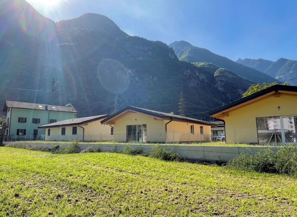 Neue Einfamilienhaus auf einer Ebene mit schönem Garten - Bild 4