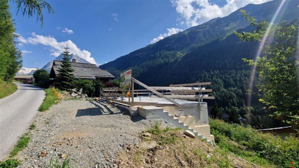 Chalet im Bau in Evolène - Bild 1