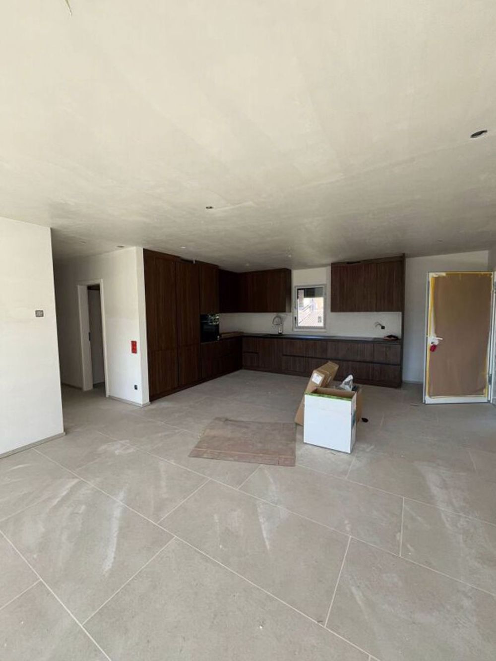 NEUE 4.5-ZIMMER-WOHNUNG - GIUBIASCO - Bild 2