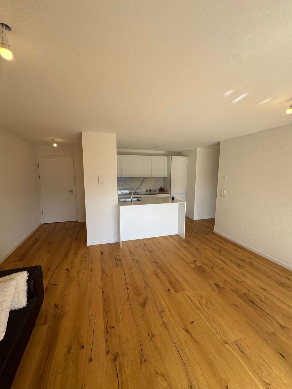 Moderne 2,5-Zimmer-Wohnung mit Panoramablick in Ovronnaz - Bild 5