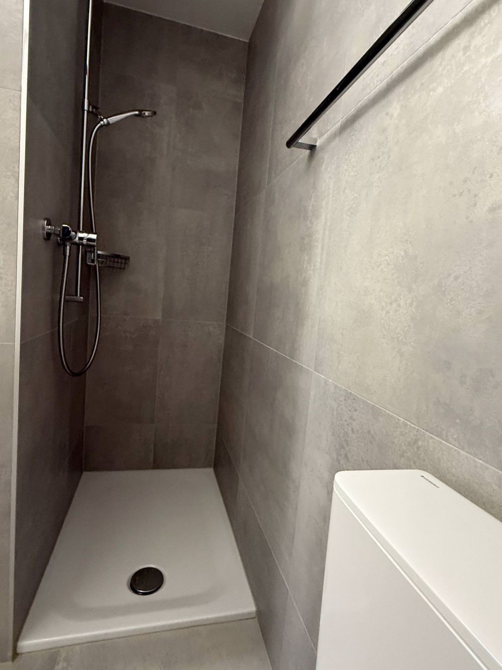 ?? Moderne 4.5-Zimmerwohnung mit Stil, 2 Balkonen & Cheminée – Zentrum Biel, Dufourstrasse 69 - Bild 11