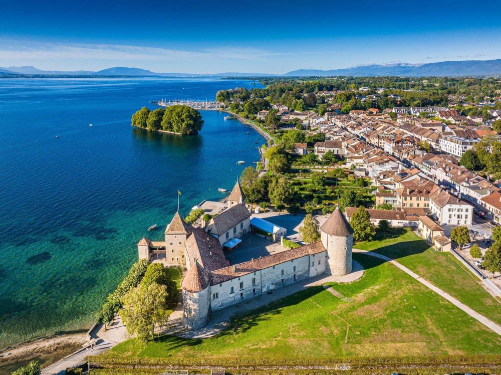 Studio neu mit überdachter Terrasse und Garten - Bild 9
