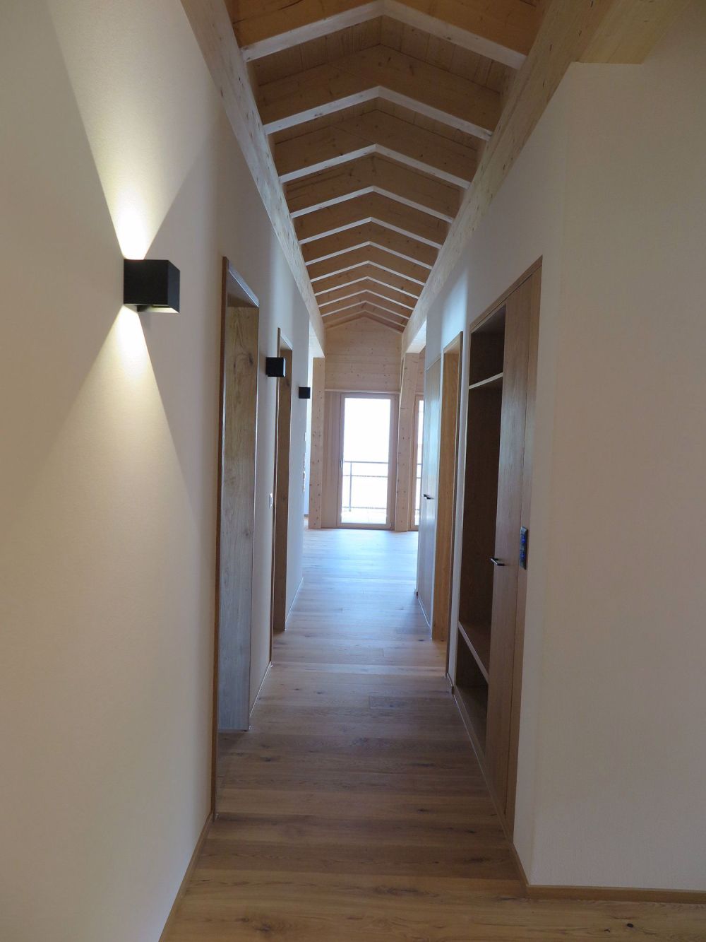 Neue 3.5-Zimmer-Dachwohnung an zentraler Lage (Erstwohnung) - Bild 4