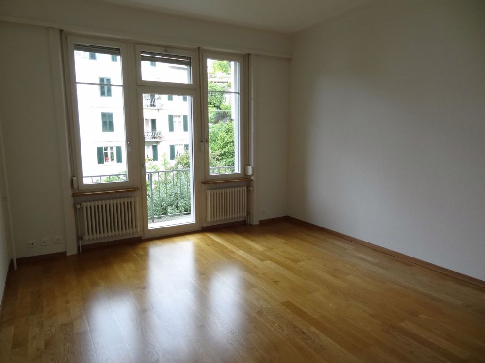 Erstvermietung einer traumhaften 5-Zimmer-Altbauwohnung nach kompletter Renovation - Bild 7