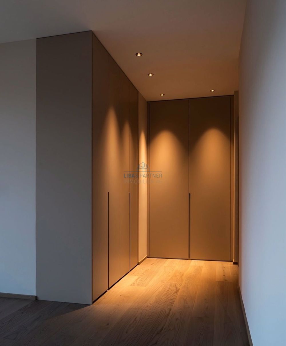 Exklusive Neubauwohnung - 170m² Garten und luxuriöses Wohnambiente - Zimmer mit Ankleide und one Suite Badezimmer