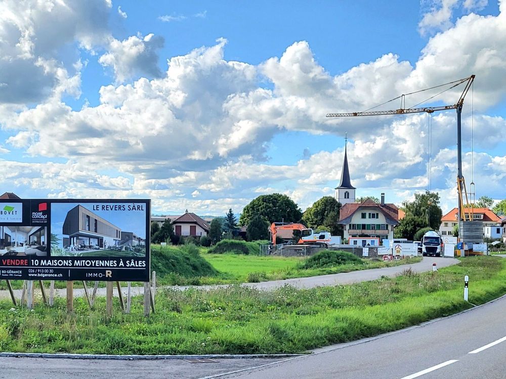 6 Villas jumelées neuves de 5.5 pces à Sâles - Bild 1