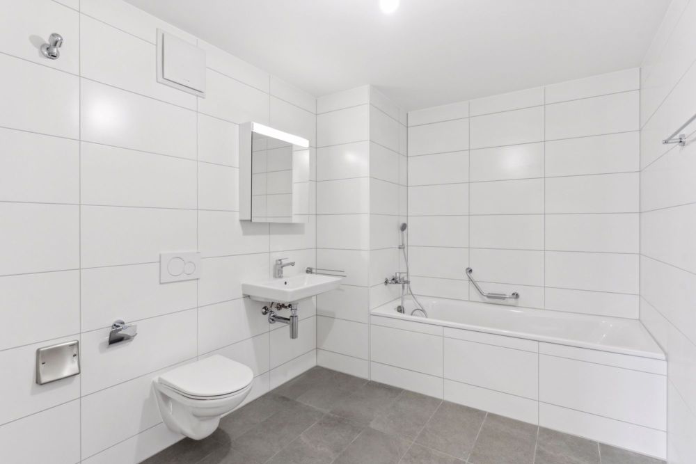 Magnifique appartement neuf au 2ème étage d'une petite PPE - Salle de bains / Badezimmer / Bathroom