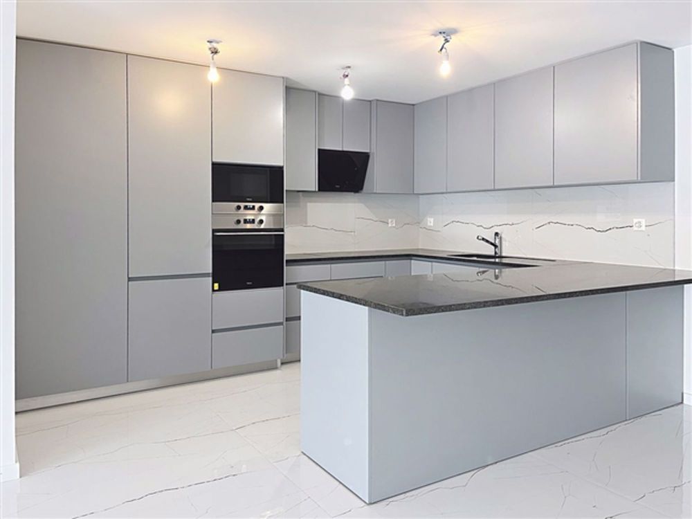 Neu, 3,5 Stück im Dorf Champagne - Bild 3