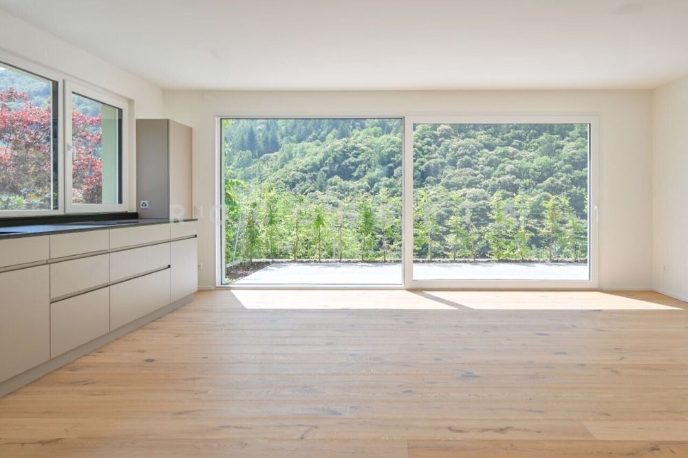 Nuove e raffinate case unifamiliari con meravigliosa vista nel verde - Bild 5