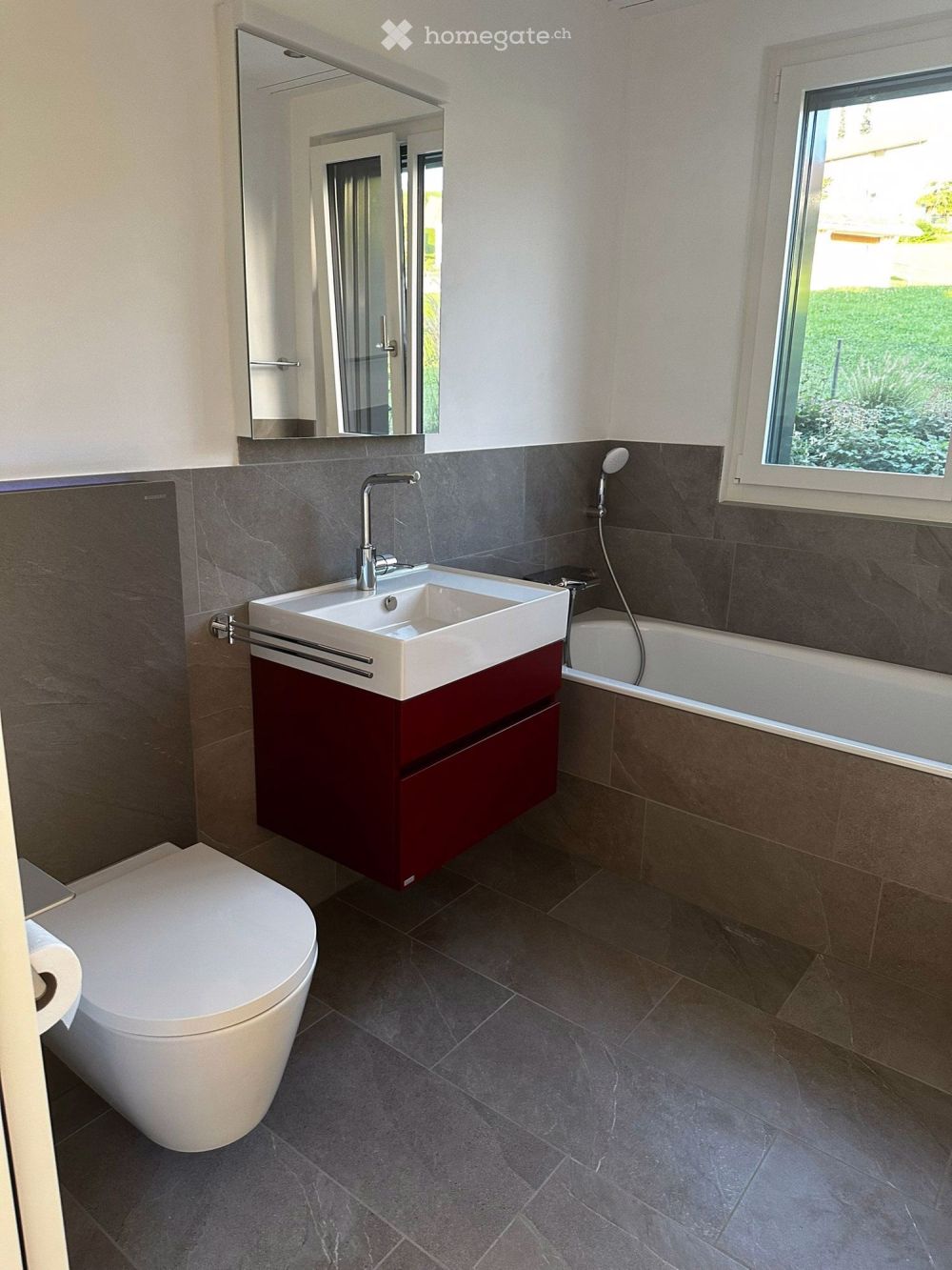 Attraktive 4.5 Zimmer-Wohnung in Wollerau mit Berg- und teilweiser Seesicht! - Bild 11