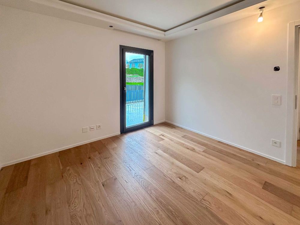 Elegante villa di nuova realizzazione a Sigirino - Bild 6