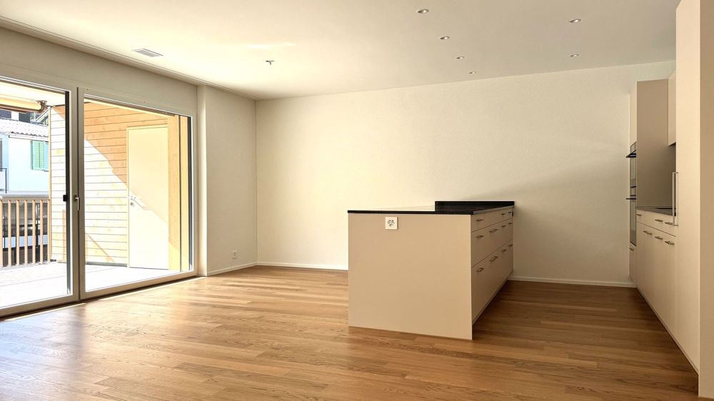 Wohnung mit riesiger Terrasse - Hochwertig ausgebaut und bezugsbereit - Bild 8