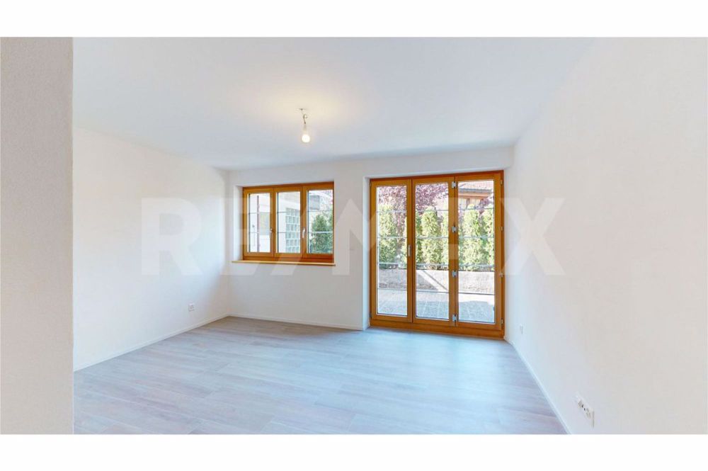 Appartement de Plain-Pied avec Grande Terrasse – Entièrement Rénové - Bild 5