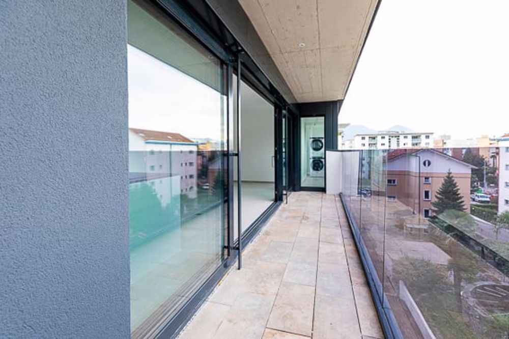 Vivi in Alto Stile: Splendido 3.5 Locali con Terrazza Panoramica a Locarno - Bild 11