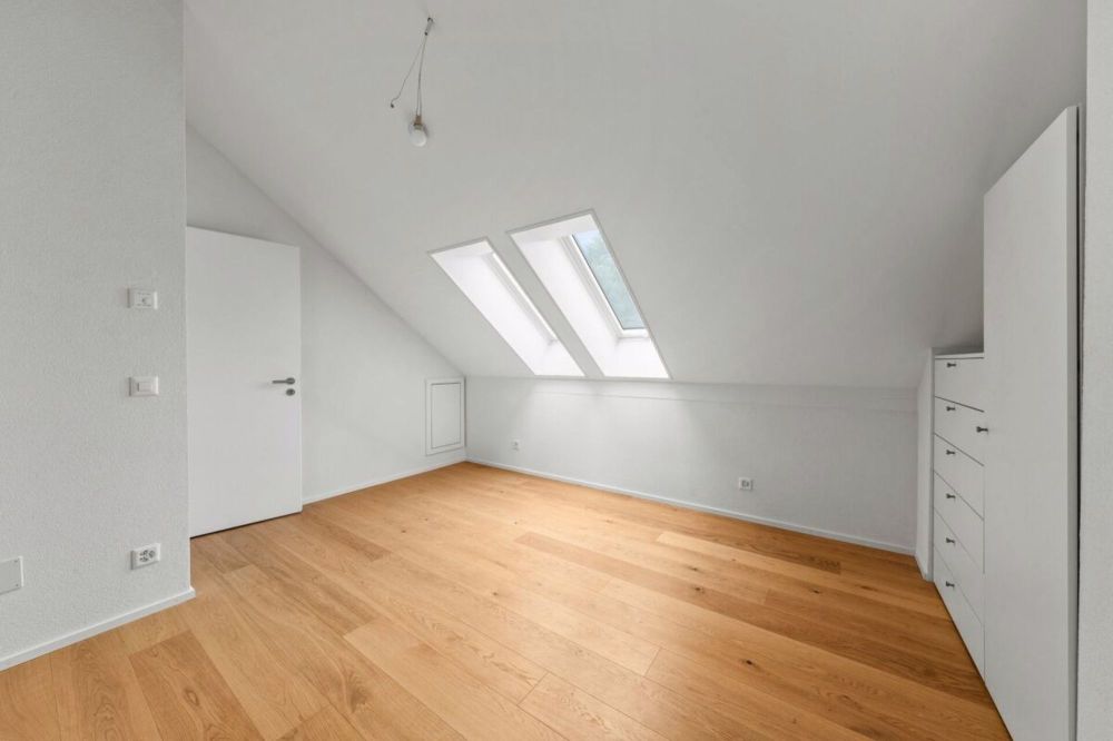 Schönes 4,5-Zimmer-Duplex-Apartment in Mont-sur-Lausanne - Bild 11