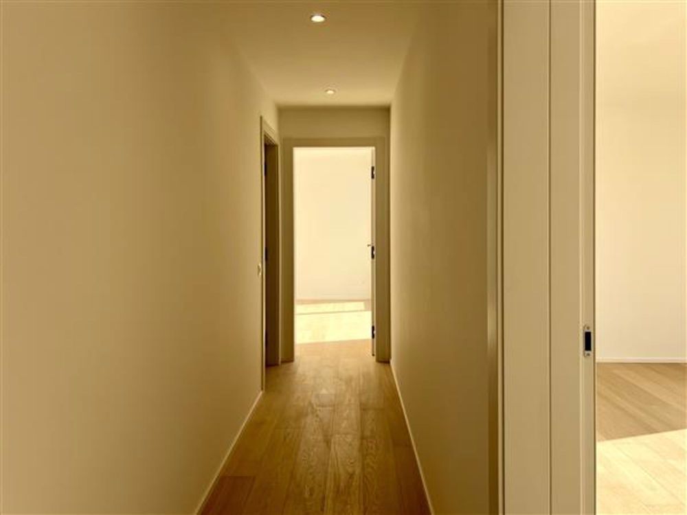 Vico Morcote: Villa mit 8.5 Zimmern - Corridoio