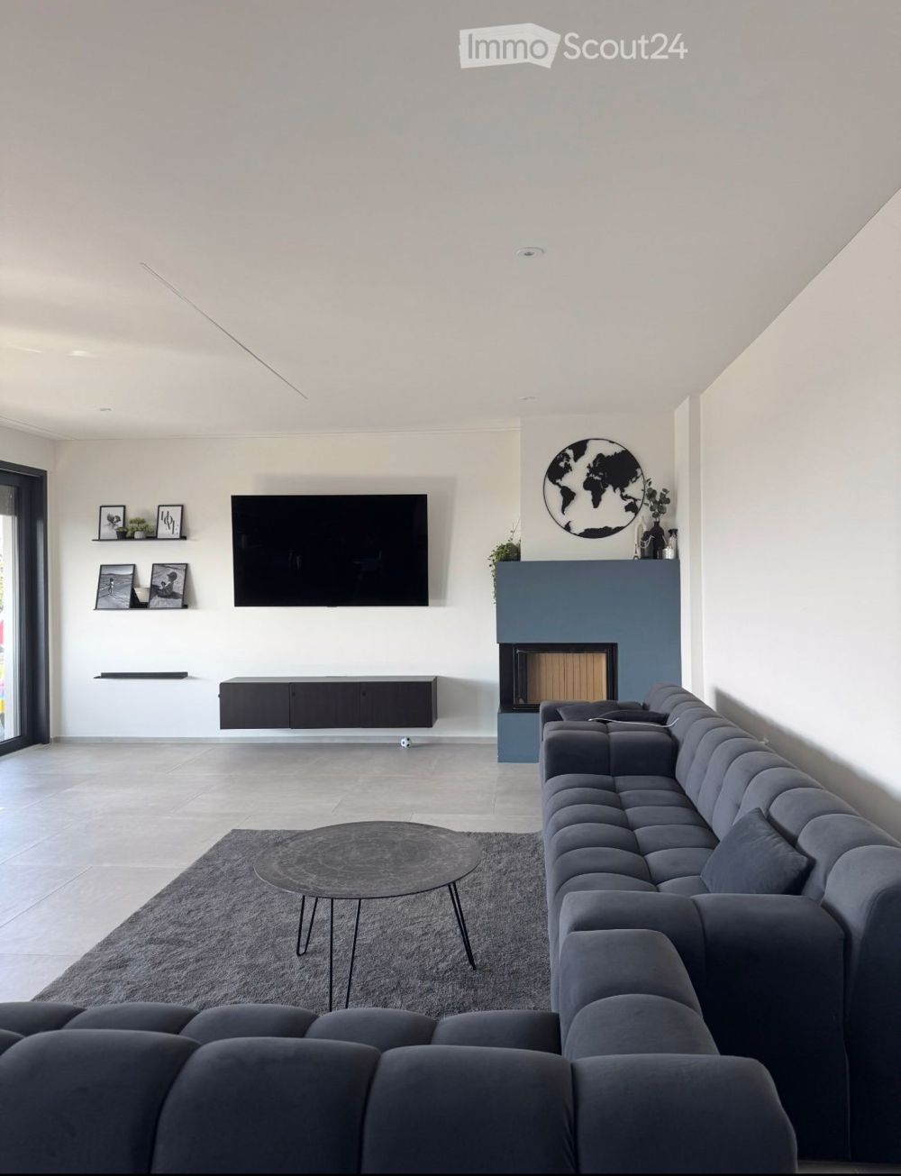 Exklusive 5.5-Zimmer-Wohnung (180 m²) mit Alpenpanorama, Kamin & Doppelgarage in Egerkingen - Bild 2