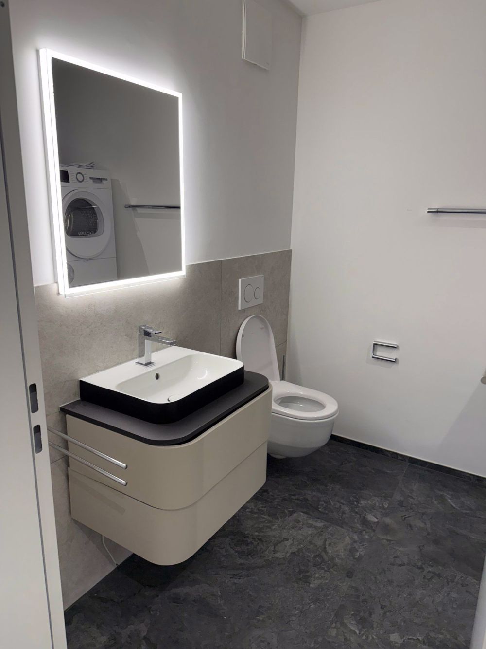 Moderne 4.5-Zimmer-Obergeschosswohnung mit 50 m² Terrasse in Däniken SO - Bild 10