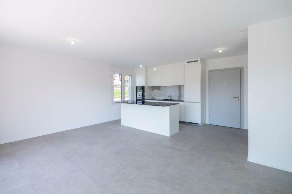 Exklusive 3.5 Zimmer Gartenwohnung - Bild 2