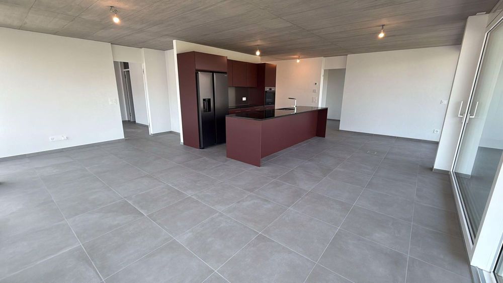 Prachtvolle neue Wohnung mit großem Balkon - Bild 4