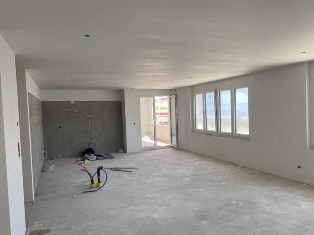 Tolle Dachwohnung in der Nähe von Kreuzlingen - Bild 2