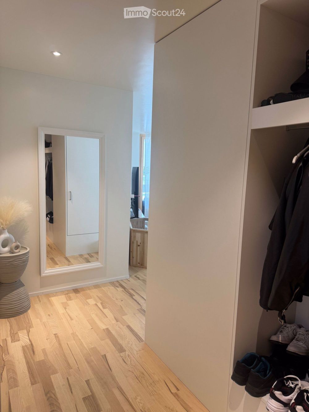 Moderne 3.5-Zimmer-Neubau-Wohnung mit Balkon in Grenchen - Bild 1