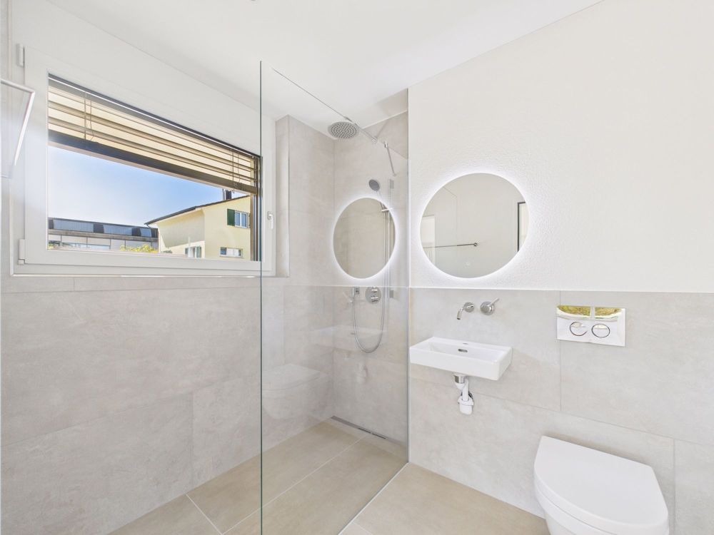 Erstbezug grosszügige helle 3.5 Maisonettewohnung - Bild 4