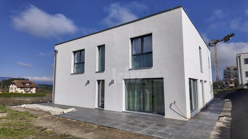 Prächtige moderne Villa von 250m2 mit sorgfältiger Ausführung - Bild 1